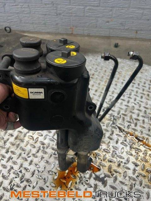 Scania Stuurolie reservoir - Steering for Truck: picture 1 Scania Stuurolie reservoir - Steering for Truck: picture 1