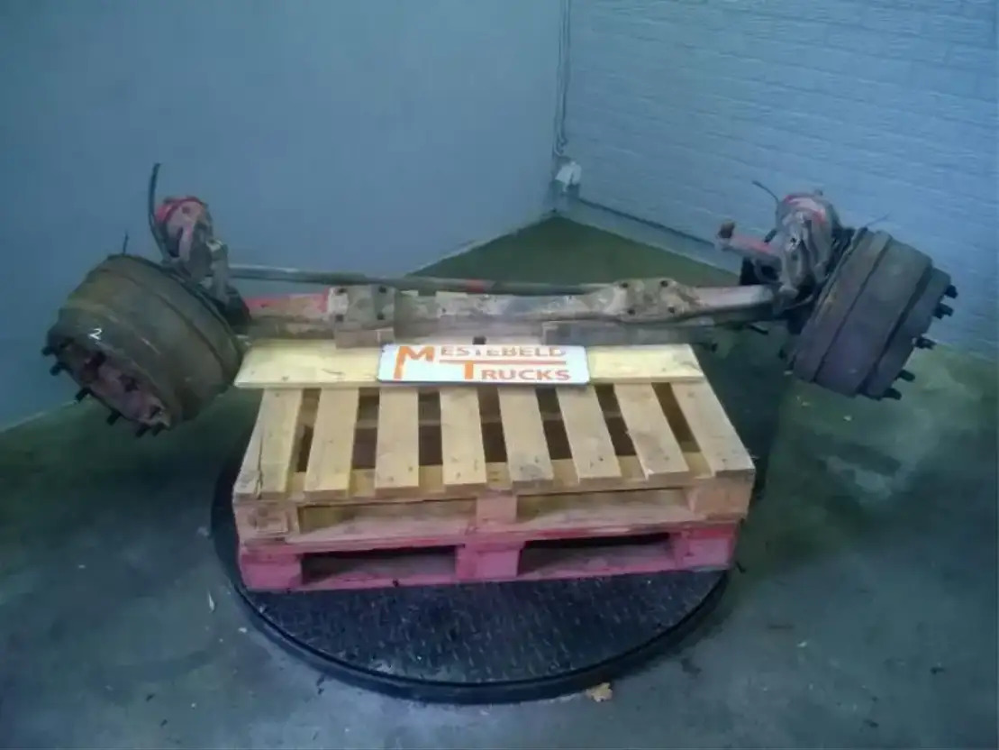 Scania Vooras 3 serie 8x4 - Front axle for Truck: picture 1 Scania Vooras 3 serie 8x4 - Front axle for Truck: picture 1