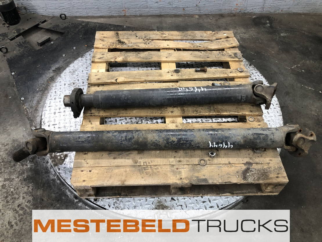 Volvo Aandrijfas  - Drive shaft for Truck: picture 1 Volvo Aandrijfas  - Drive shaft for Truck: picture 1