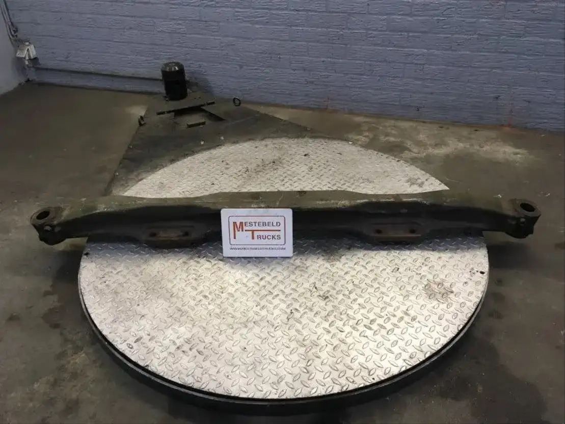 Volvo Vooraslichaam FL - Front axle for Truck: picture 1 Volvo Vooraslichaam FL - Front axle for Truck: picture 1