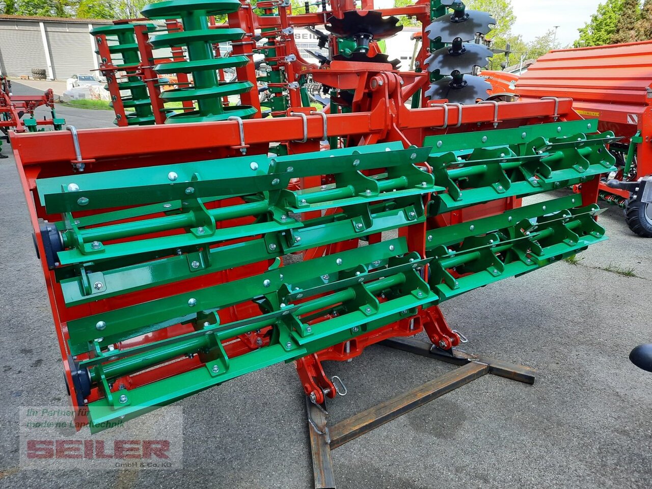 Agro-Masz Messerwalze Cutter 30 - Farm roller: picture 5 Agro-Masz Messerwalze Cutter 30 - Farm roller: picture 5
