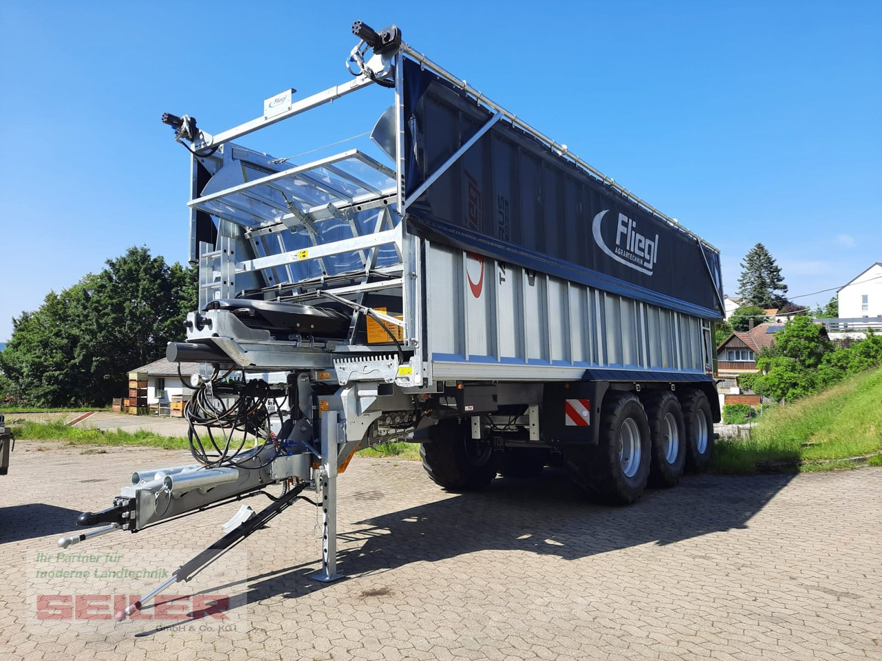 Fliegl ASW 391 TAURUS FOX 50m³ ZWL + Top Lift Light - Self-loading wagon: picture 4 Fliegl ASW 391 TAURUS FOX 50m³ ZWL + Top Lift Light - Self-loading wagon: picture 4