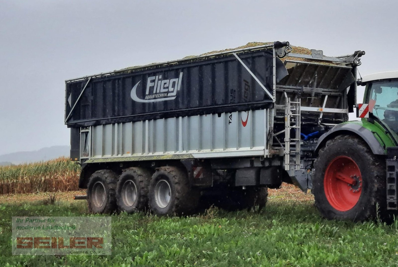 Fliegl ASW 391 TAURUS FOX 50m³ + elektr. ZWL + ISOBUS + Top Lift Light - Self-loading wagon: picture 2 Fliegl ASW 391 TAURUS FOX 50m³ + elektr. ZWL + ISOBUS + Top Lift Light - Self-loading wagon: picture 2