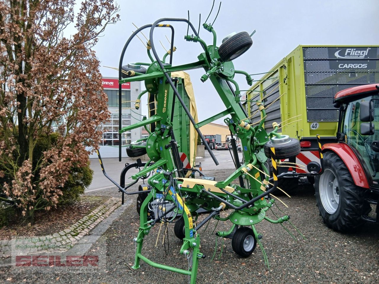 Krone Vendro 680 - Tedder/ Rake: picture 1 Krone Vendro 680 - Tedder/ Rake: picture 1