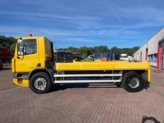 DAF CF 75.240 Automatic Euro 2 NL-Truck Original km's - Dropside/ Flatbed truck: picture 4 DAF CF 75.240 Automatic Euro 2 NL-Truck Original km's - Dropside/ Flatbed truck: picture 4