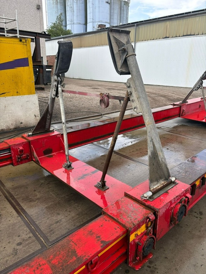 FAYMONVILLE STBZ - 2AA Megamax Yachttransport - Low loader semi-trailer: picture 3 FAYMONVILLE STBZ - 2AA Megamax Yachttransport - Low loader semi-trailer: picture 3