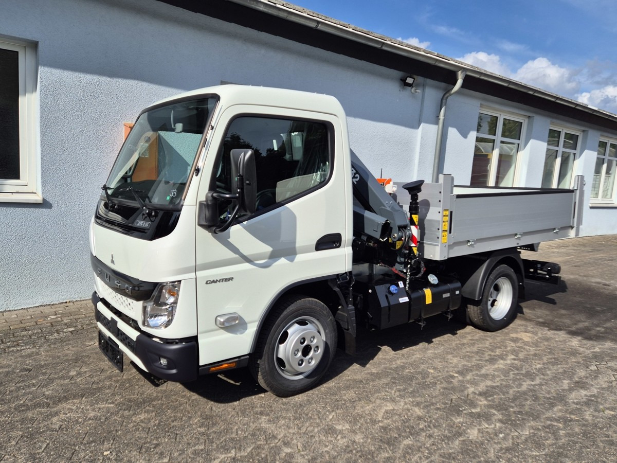 FUSO 3S15 Kipper mit Ladekran Funk 3x hydr. Kran - Tipper van: picture 4 FUSO 3S15 Kipper mit Ladekran Funk 3x hydr. Kran - Tipper van: picture 4