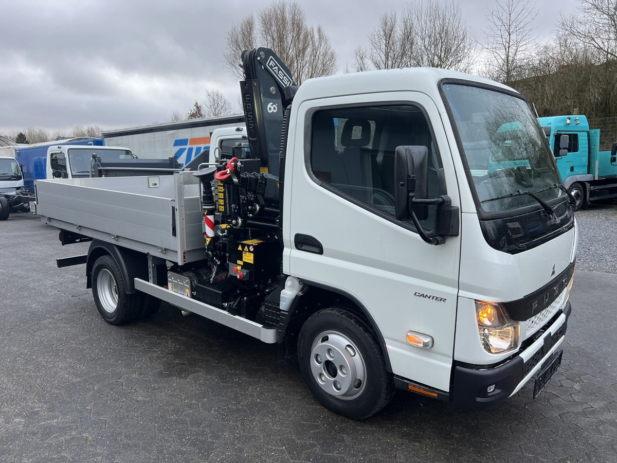 FUSO 6S15 Pritsche 3.0m Kran 4xhydr. Funk! - Flatbed van: picture 5 FUSO 6S15 Pritsche 3.0m Kran 4xhydr. Funk! - Flatbed van: picture 5