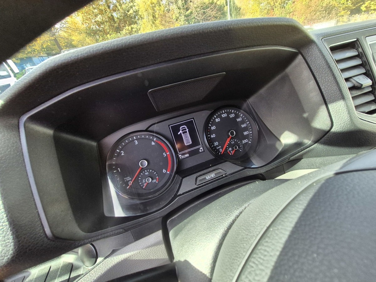 VW Crafter 35 Maxi L4H3 1Hand PDC - Panel van: picture 5 VW Crafter 35 Maxi L4H3 1Hand PDC - Panel van: picture 5