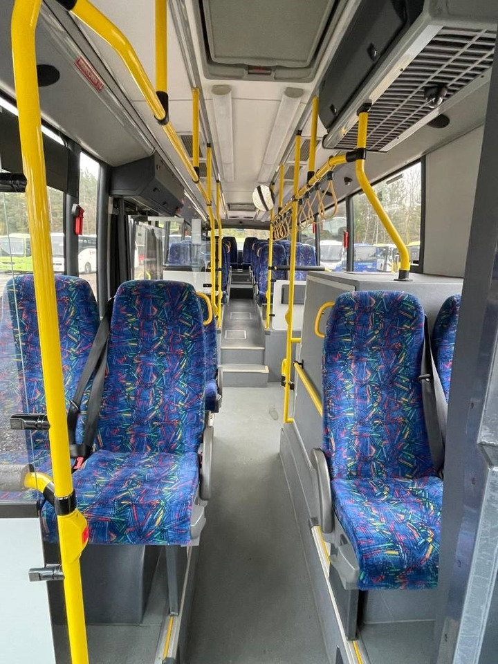 Suburban bus Volvo 8700 B7R: picture 7