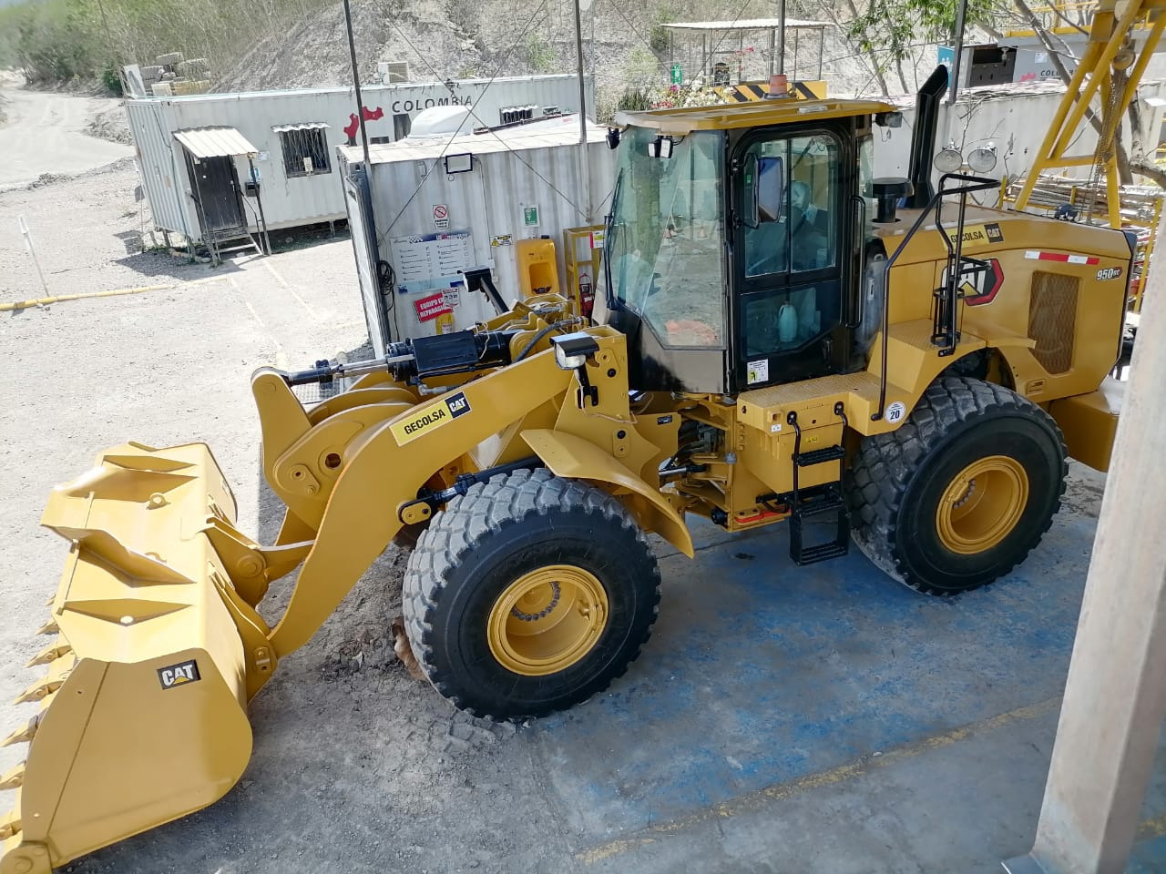 CATERPILLAR 950 GC - Wheel loader: picture 1 CATERPILLAR 950 GC - Wheel loader: picture 1
