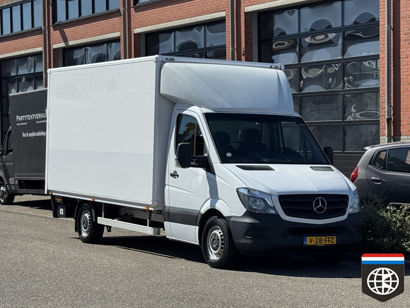 Box van Mercedes-Benz Sprinter 316 CDI 1000kg load capacity - box - tailf lift: picture 8