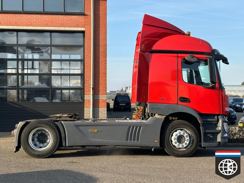 Tractor unit Mercedes-Benz ACTROS 1840 / STREAMSPACE / FULL SPOILER: picture 7