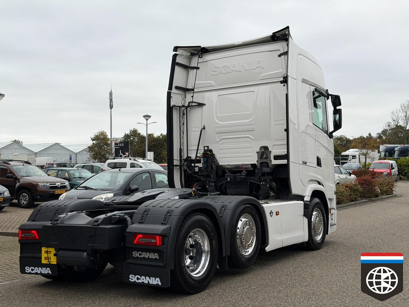Scania 590 S 6X2/4 - Full air - Retarder PTO - SLIDE fifth wheel - King of the Road - Tractor unit: picture 3 Scania 590 S 6X2/4 - Full air - Retarder PTO - SLIDE fifth wheel - King of the Road - Tractor unit: picture 3