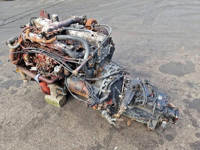 Renault Midliner 160 - Spare parts: picture 1 Renault Midliner 160 - Spare parts: picture 1