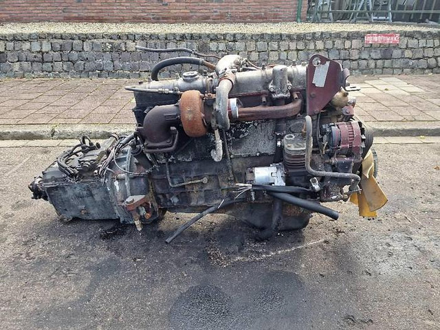 Renault Midliner 160 - Spare parts: picture 2 Renault Midliner 160 - Spare parts: picture 2