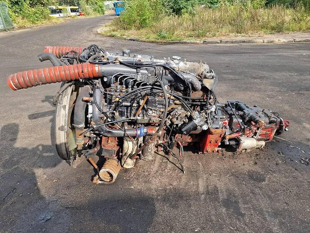 Renault Midliner 210 - Spare parts: picture 2 Renault Midliner 210 - Spare parts: picture 2