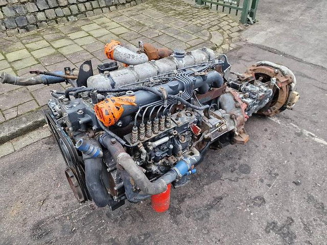 Renault Midliner 210 - Spare parts: picture 4 Renault Midliner 210 - Spare parts: picture 4