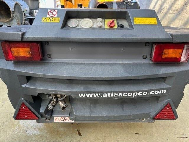 Atlas-Copco XAS 67, Kompressor, 3,7m³, 3.5 - 9.5 bar, TOP - Air compressor: picture 4 Atlas-Copco XAS 67, Kompressor, 3,7m³, 3.5 - 9.5 bar, TOP - Air compressor: picture 4