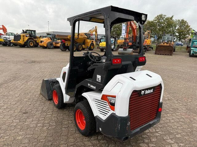 Bobcat L28, Schaufel, Palettengabel, S.W.S. - Wheel loader: picture 4 Bobcat L28, Schaufel, Palettengabel, S.W.S. - Wheel loader: picture 4