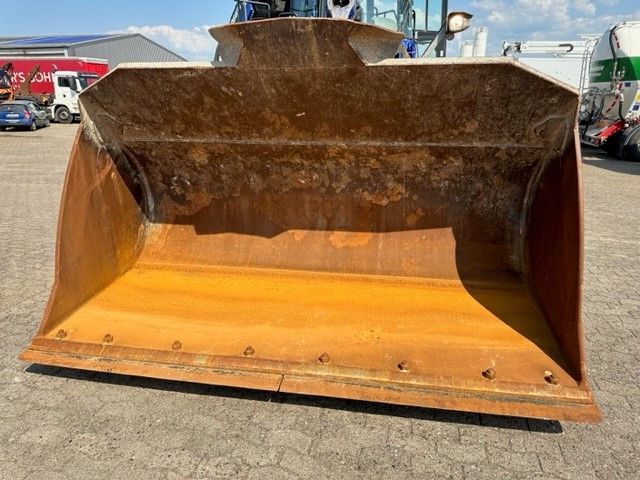 Leasing of CAT 966M, Waage, Kamera, ZSA, 4m³ Schaufel  CAT 966M, Waage, Kamera, ZSA, 4m³ Schaufel: picture 9