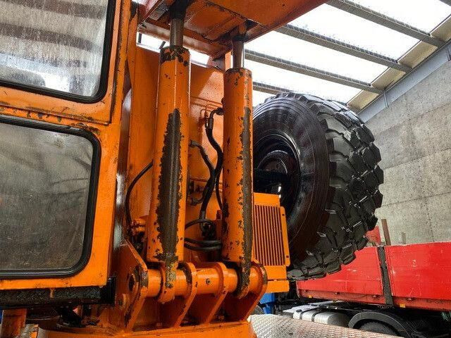 Unimog U 1450 4x4, Kran, Seilwinde - Construction machinery: picture 5 Unimog U 1450 4x4, Kran, Seilwinde - Construction machinery: picture 5