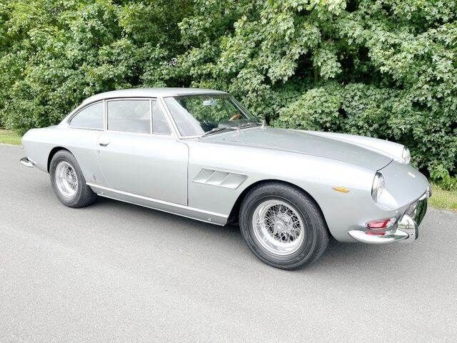 Ferrari 330 GT Coupe 2+2/TÜV neu/H-Zulassung - Coupe: picture 2 Ferrari 330 GT Coupe 2+2/TÜV neu/H-Zulassung - Coupe: picture 2