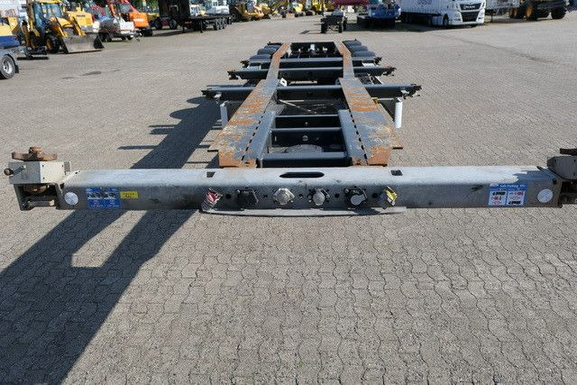 Fliegl SDS 380 SDS01, 20/30 & 40 Fuß Container, BPW - Container transporter/ Swap body semi-trailer: picture 2 Fliegl SDS 380 SDS01, 20/30 & 40 Fuß Container, BPW - Container transporter/ Swap body semi-trailer: picture 2