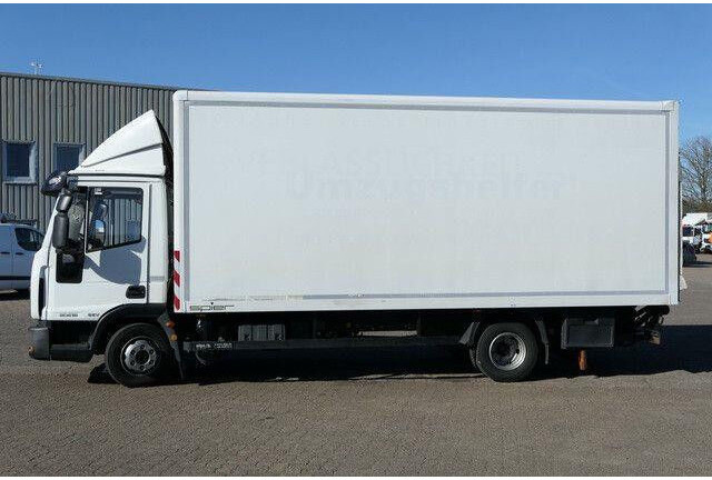 Iveco 80E18 4x2, LBW, AHK, Klima, 6.100mm lang - Box truck: picture 2 Iveco 80E18 4x2, LBW, AHK, Klima, 6.100mm lang - Box truck: picture 2