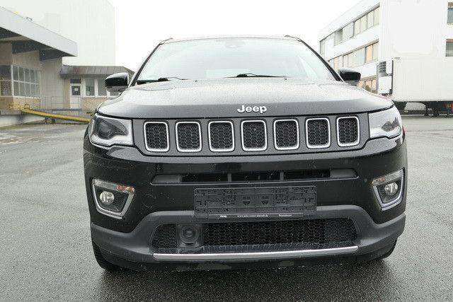 Jeep Compass Limited 4WD/AHK/Klima - SUV: picture 2 Jeep Compass Limited 4WD/AHK/Klima - SUV: picture 2