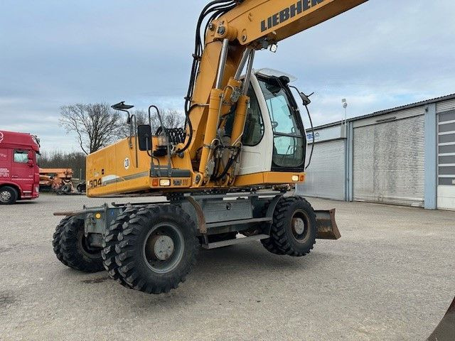 Liebherr A 904 C Litronic/SW System SW48/Klima/Kamera - Wheel excavator: picture 2 Liebherr A 904 C Litronic/SW System SW48/Klima/Kamera - Wheel excavator: picture 2