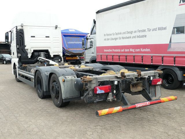 MAN 26.500 TGX LL 6x2, Motorschaden, Intarder - Container transporter/ Swap body truck: picture 4 MAN 26.500 TGX LL 6x2, Motorschaden, Intarder - Container transporter/ Swap body truck: picture 4