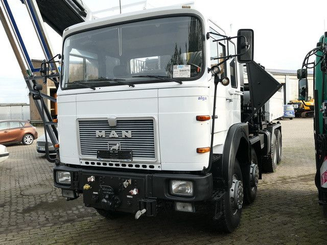 MAN 34.440 8x8, Allrad, Kran, 2x Seilwinde, 2x AHK - Tow truck: picture 5 MAN 34.440 8x8, Allrad, Kran, 2x Seilwinde, 2x AHK - Tow truck: picture 5