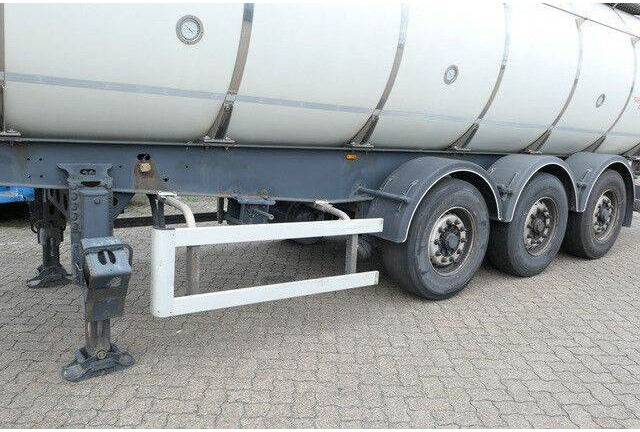 Menci SA 105, Isoliert, Tank aus 2017, 32m³, 5 Kammern - Tank semi-trailer: picture 2 Menci SA 105, Isoliert, Tank aus 2017, 32m³, 5 Kammern - Tank semi-trailer: picture 2