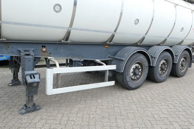 Menci SA 105, Isoliert, Tank aus 2017, 32m³, 5 Kammern - Tank semi-trailer: picture 2 Menci SA 105, Isoliert, Tank aus 2017, 32m³, 5 Kammern - Tank semi-trailer: picture 2