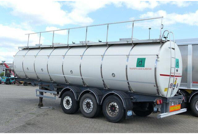 Menci SA 105/Lebensmittel Tank 32 cbm./12x auf Lager! - Tank semi-trailer: picture 5 Menci SA 105/Lebensmittel Tank 32 cbm./12x auf Lager! - Tank semi-trailer: picture 5