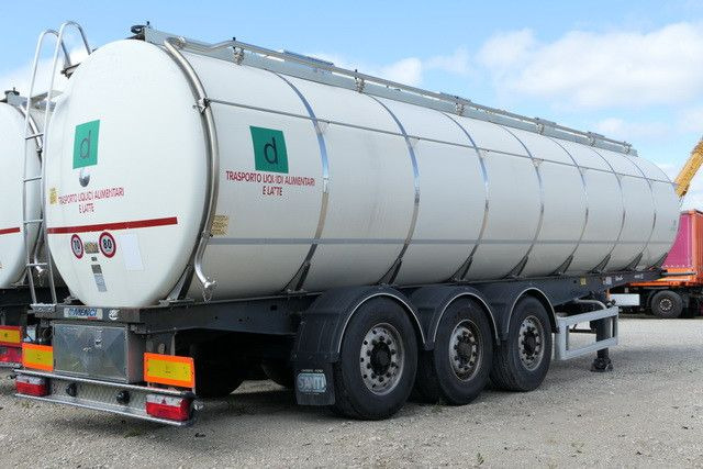 Menci SA 105, isoliert, 32m³, 4 Kammern, Alu-Felgen - Tank semi-trailer: picture 3 Menci SA 105, isoliert, 32m³, 4 Kammern, Alu-Felgen - Tank semi-trailer: picture 3