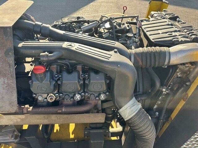 Mercedes-Benz OM 441 LA, Motor, 6 Zylinder, 350PS, TOP - Engine: picture 3 Mercedes-Benz OM 441 LA, Motor, 6 Zylinder, 350PS, TOP - Engine: picture 3