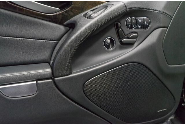 Convertible Mercedes-Benz SL-Klasse 500/550, erst 39 Tkm., TOP Zustand/TÜV neu!: picture 15 Convertible Mercedes-Benz SL-Klasse 500/550, erst 39 Tkm., TOP Zustand/TÜV neu!: picture 15