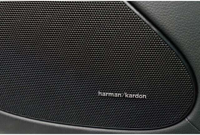 Convertible Mercedes-Benz SL-Klasse 500/550, erst 39 Tkm., TOP Zustand/TÜV neu!: picture 16 Convertible Mercedes-Benz SL-Klasse 500/550, erst 39 Tkm., TOP Zustand/TÜV neu!: picture 16