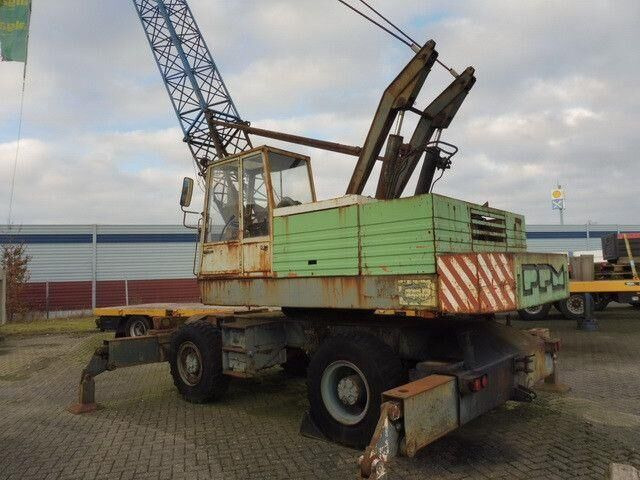PPM 18.01, Mobilkran, Deutz 6 Zylinder, ca. 28m, - Tower crane: picture 2 PPM 18.01, Mobilkran, Deutz 6 Zylinder, ca. 28m, - Tower crane: picture 2