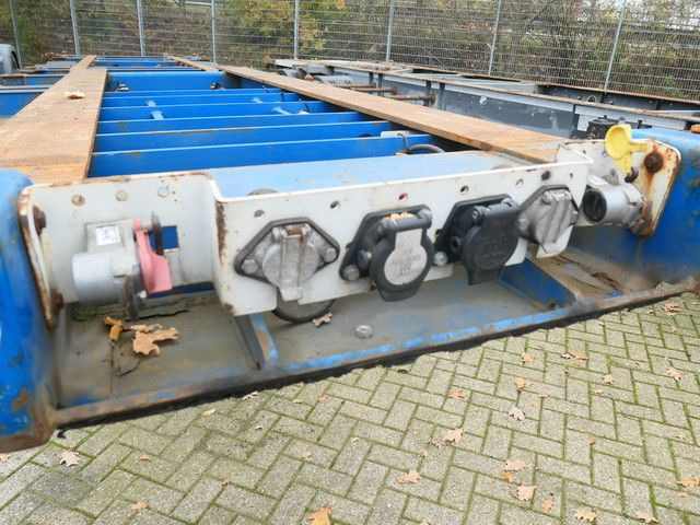 Container transporter/ Swap body semi-trailer Schmitz Cargobull SCF24G/ 1x20/2x20/1x30/1x40/1x45 Fuß Container: picture 9