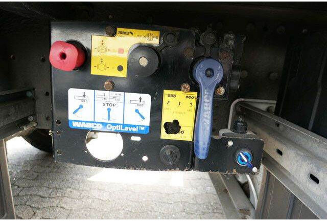 Curtainsider semi-trailer Schmitz Cargobull SCS 24/L 13.62 EB, Gelenkt, Mitnahmestapler: picture 13