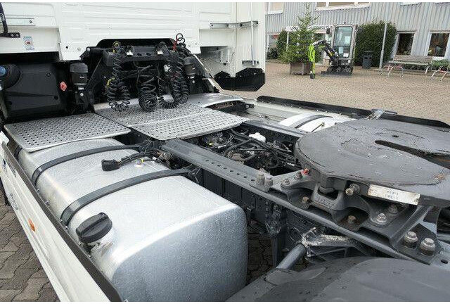 DAF XG 530 FT 4x2, Intarder, 2x Tank, Standklima - Tractor unit: picture 4 DAF XG 530 FT 4x2, Intarder, 2x Tank, Standklima - Tractor unit: picture 4