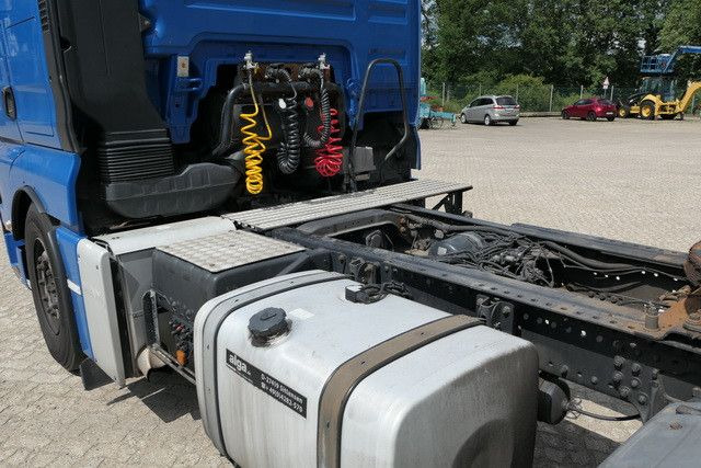 MAN 18.400 TGX 4x2, Klima, Kein AdBlue, Schlafliege - Tractor unit: picture 4 MAN 18.400 TGX 4x2, Klima, Kein AdBlue, Schlafliege - Tractor unit: picture 4