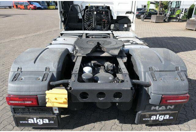 MAN 18.500 TGX 4x2, XXL, Intarder,Standklima,2x Tank - Tractor unit: picture 4 MAN 18.500 TGX 4x2, XXL, Intarder,Standklima,2x Tank - Tractor unit: picture 4