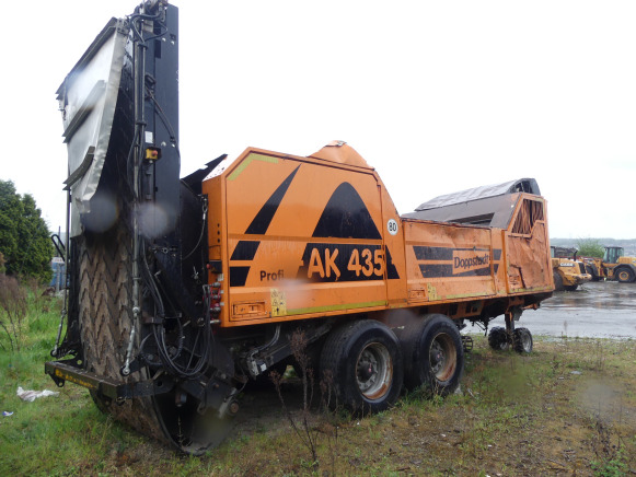 Industrial waste shredder Broyeur à déchets tractable (à reconditionner) Doppstadt AK435: picture 1