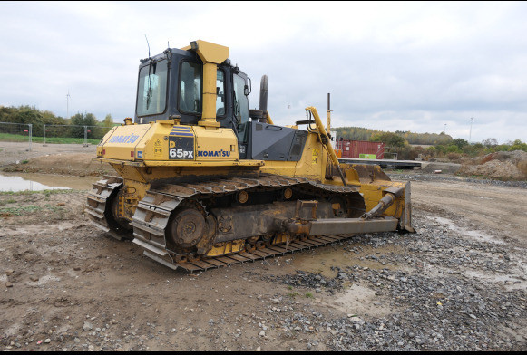 Bulldozer Komatsu D65PX-15EO - Bulldozer: picture 2 Bulldozer Komatsu D65PX-15EO - Bulldozer: picture 2