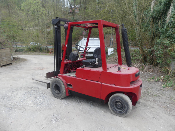 Chariot élévateur Mora M35L - Forklift: picture 3 Chariot élévateur Mora M35L - Forklift: picture 3