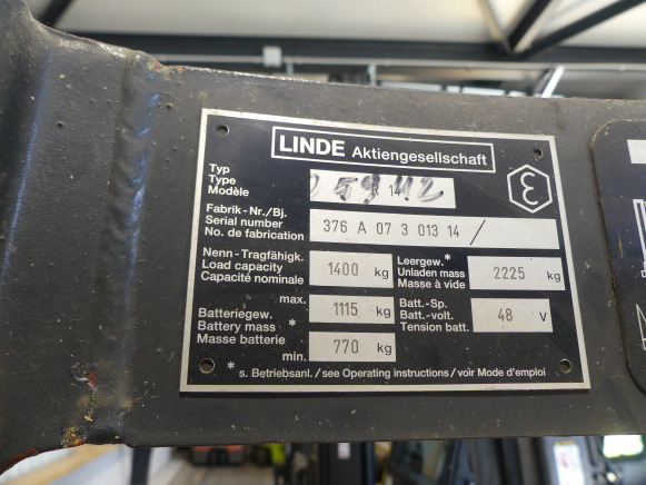 Chariot élévateur à mat rétractable Linde R 14 - Reach truck: picture 5 Chariot élévateur à mat rétractable Linde R 14 - Reach truck: picture 5